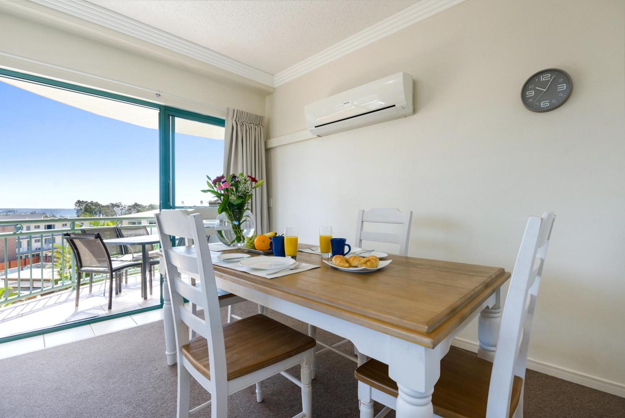 Sunshine Towers Boutique Apartments Maroochydore Extérieur photo