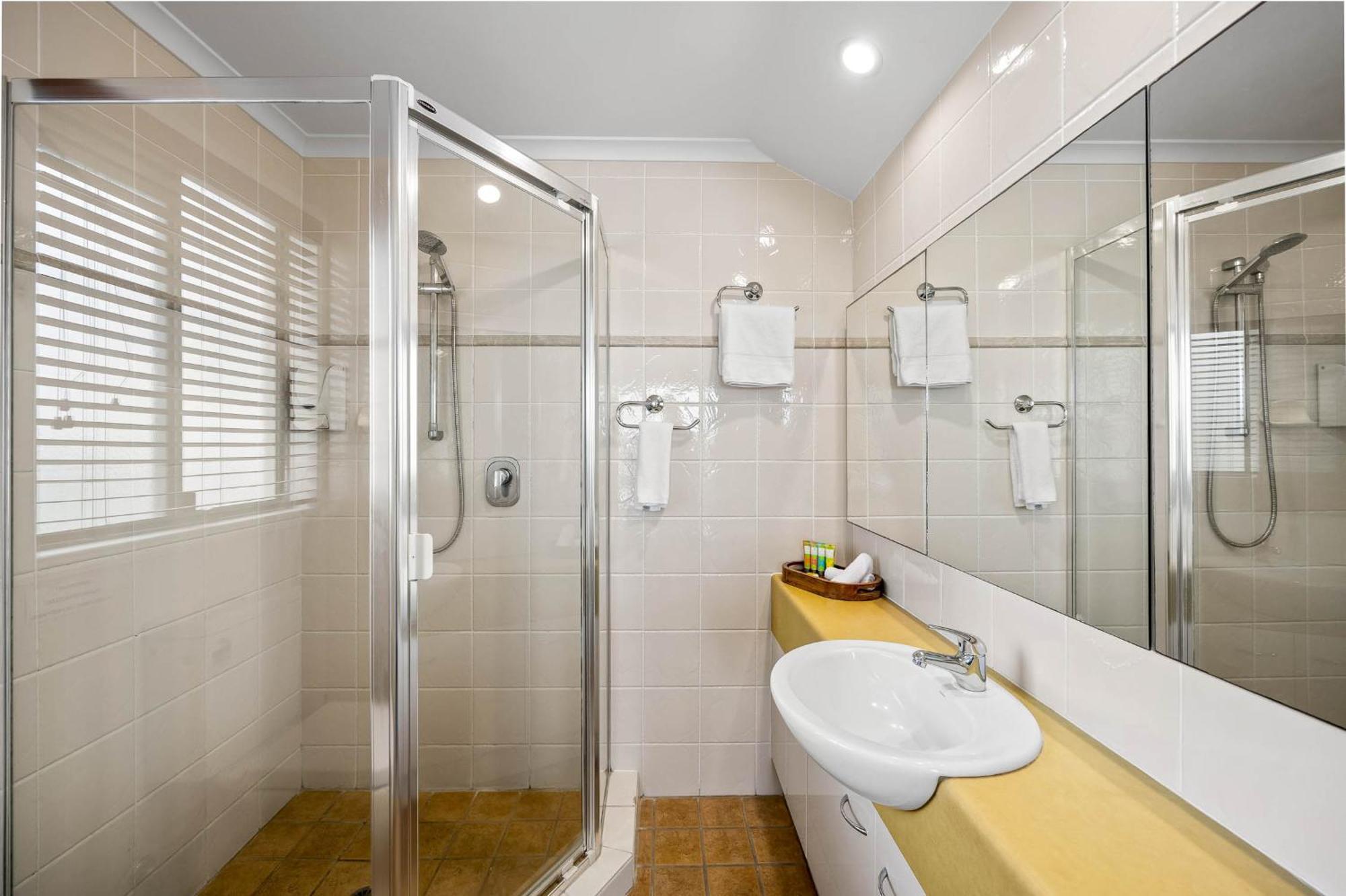 Sunshine Towers Boutique Apartments Maroochydore Extérieur photo