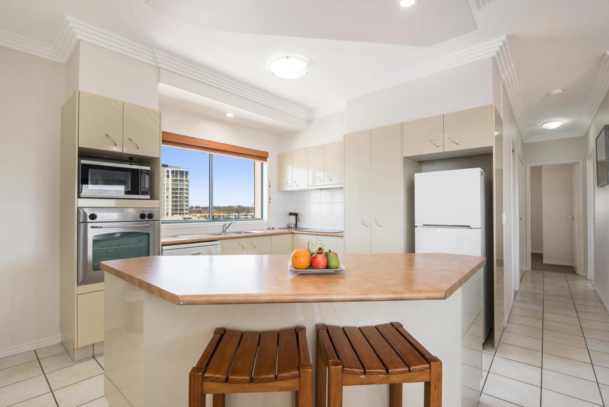 Sunshine Towers Boutique Apartments Maroochydore Extérieur photo