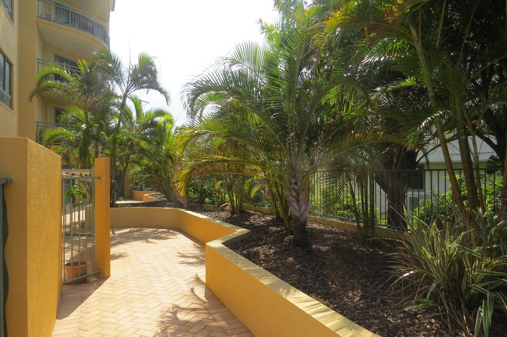 Sunshine Towers Boutique Apartments Maroochydore Extérieur photo