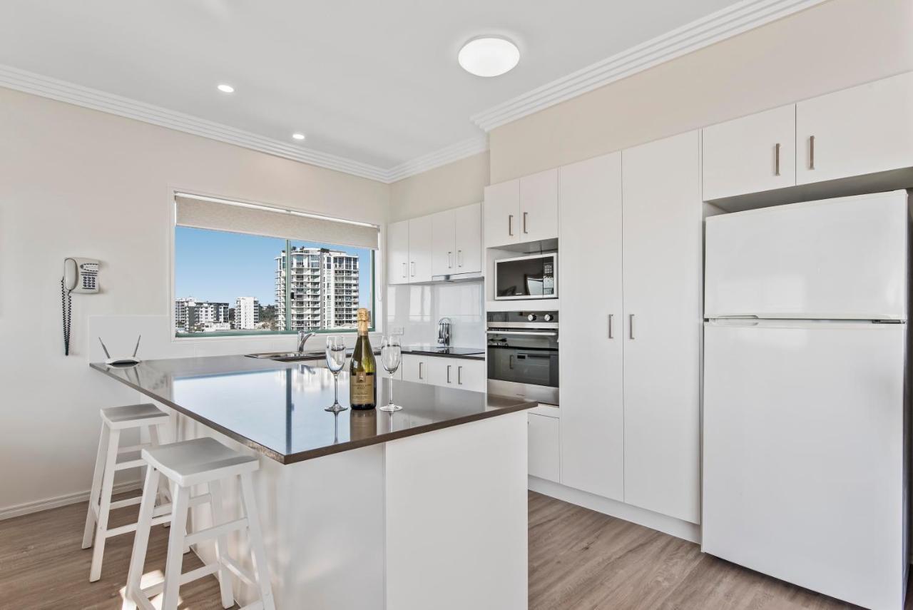 Sunshine Towers Boutique Apartments Maroochydore Extérieur photo